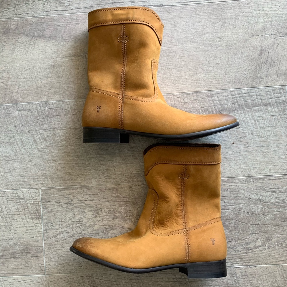 Frye cara boot